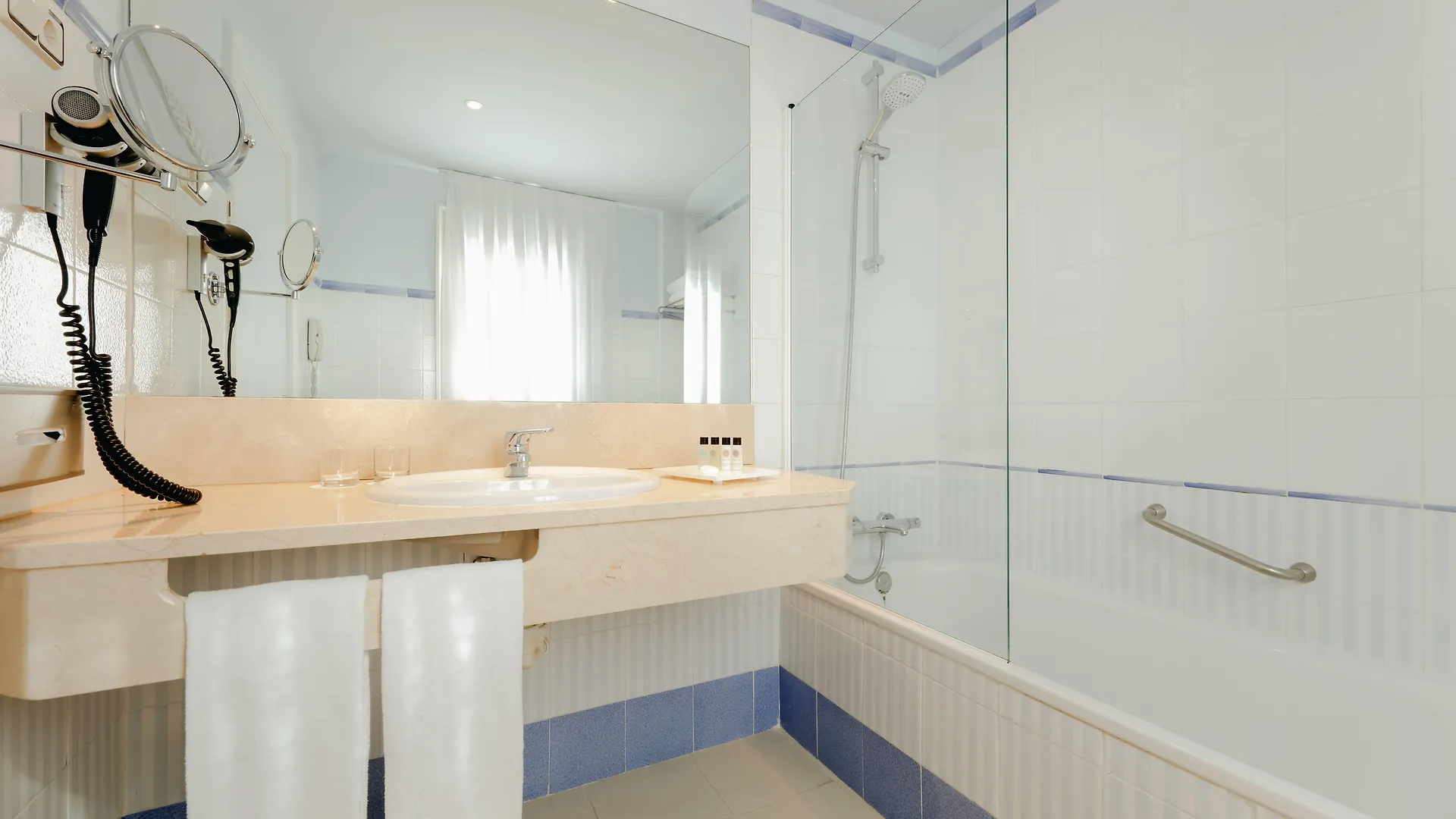 Abba Euskalduna Hotel Bilbao 4*,