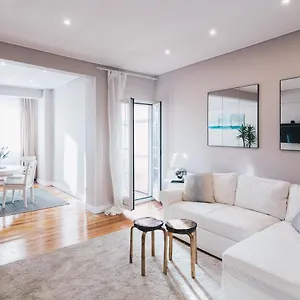  Apartamento Garai By People